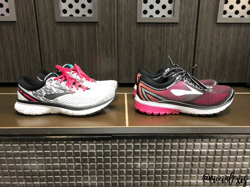 compare brooks ghost 10 and 11